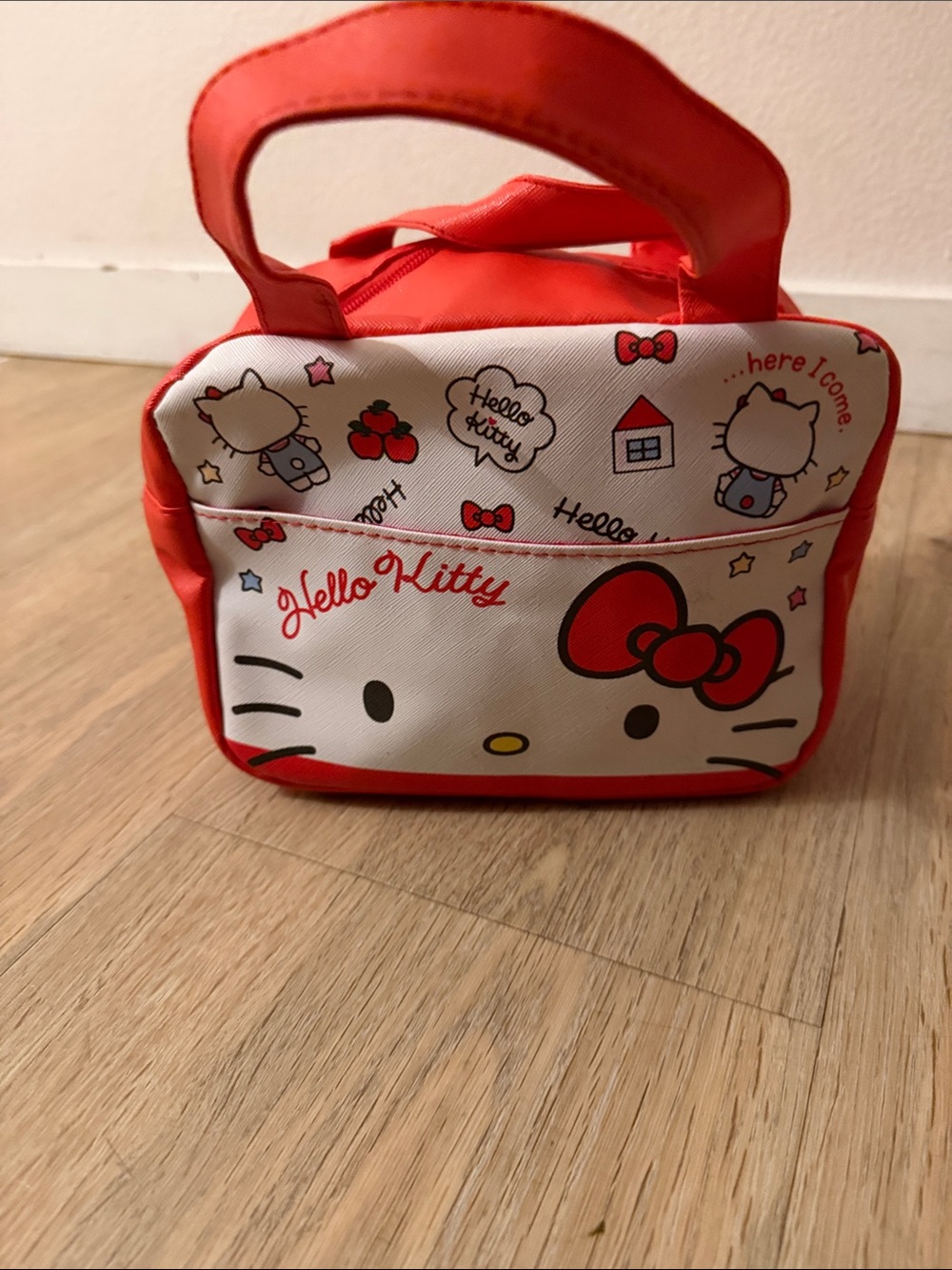 Hello Kitty Red & White Kids Lunch Tote with Character Print